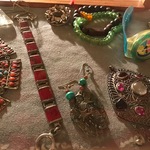 Pin Bracelet Use