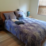 queen bed