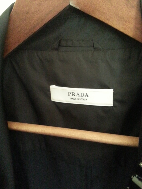 label prada