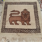 lion rug