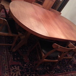 Morredi dining table set