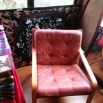 early chair and screen