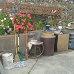 outdoor statuary