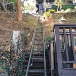hillevator up to residence