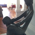 mother and child sculpture
