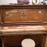 upright piano