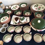 Stangle 'thistle' pottery