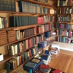 library with psychology books