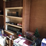 bookshelf
