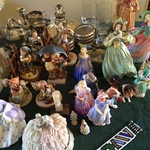 Hummels & figurines