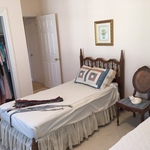 twin beds