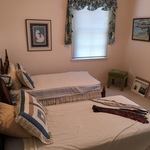 twin beds
