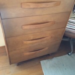 Ec Dresser