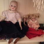 Alb Inside Dolls